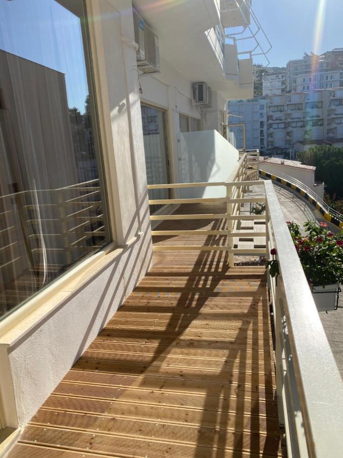 Apartamente Berti'S Garden Sarande Ngoại thất bức ảnh