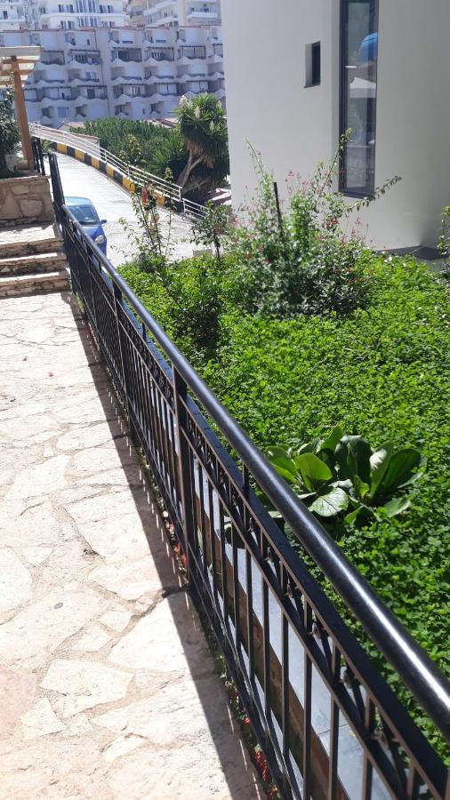 Apartamente Berti'S Garden Sarande Ngoại thất bức ảnh